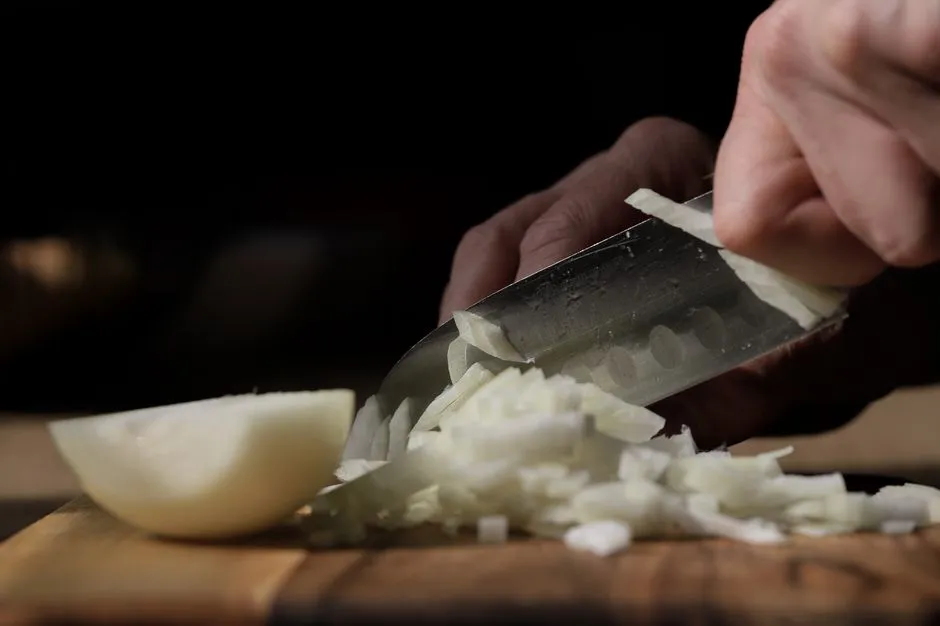Soffritto vs. Mirepoix: What Changes in the Pan